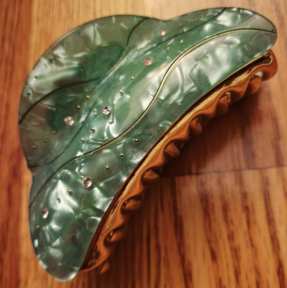 Turquoise and Gold Claw Hair Clip